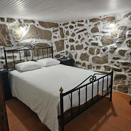 Quinta Luar De Pedra Holiday home *